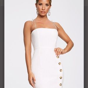 Abella Linen Thin Strap w Tortoise Shell Buttons